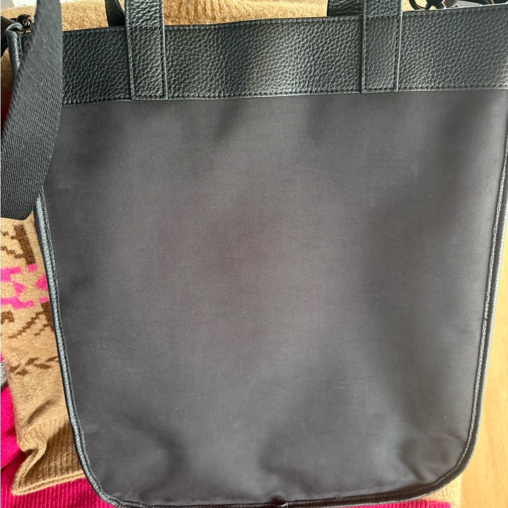 lululemon athletica Black Messenger Bag